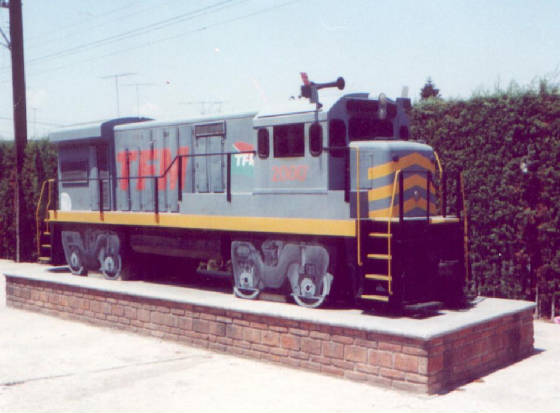2000.jpg
